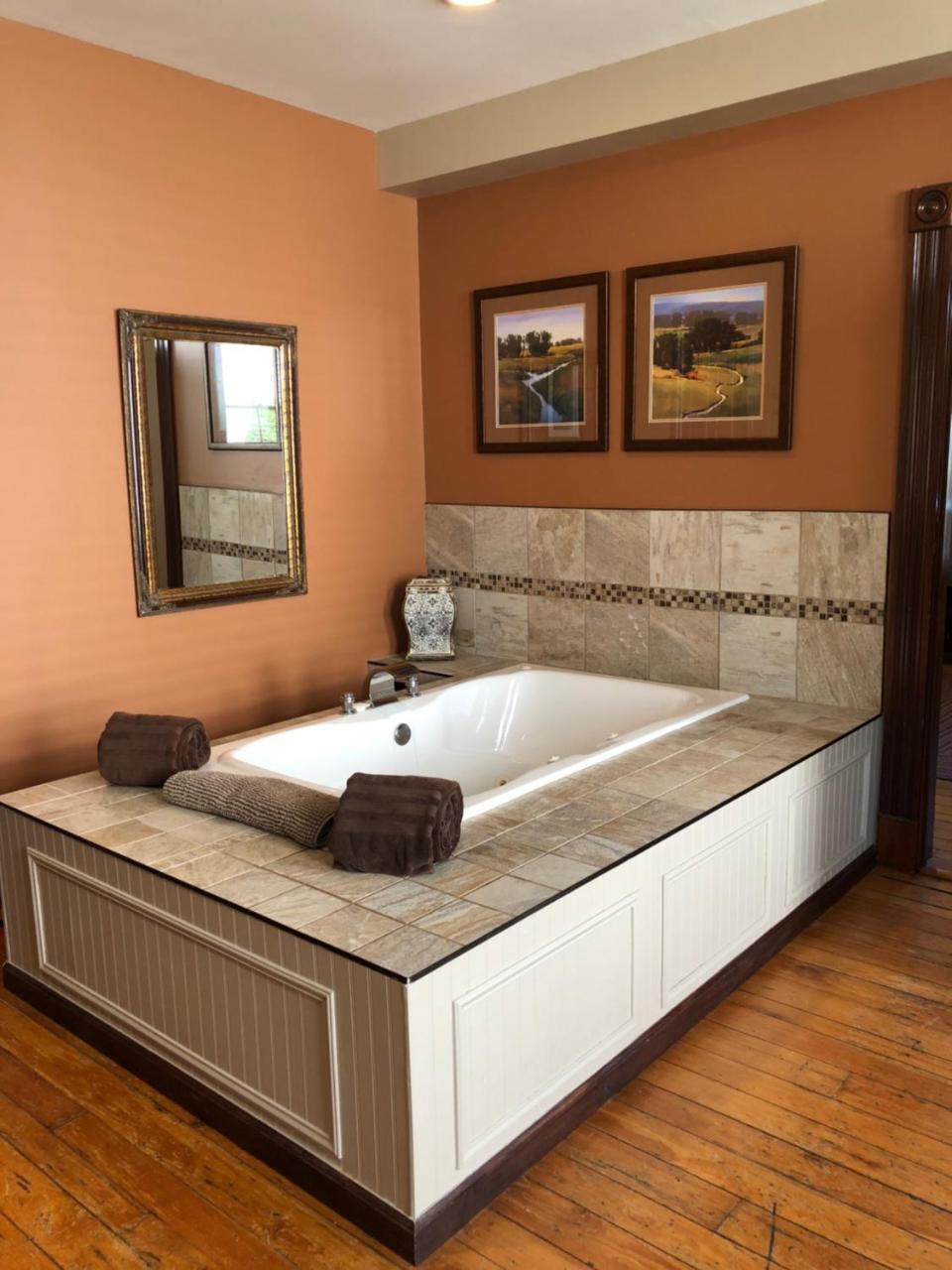 Weller Haus Bed, Breakfast & Event Center Bed & Breakfast Bellevue Eksteriør bilde