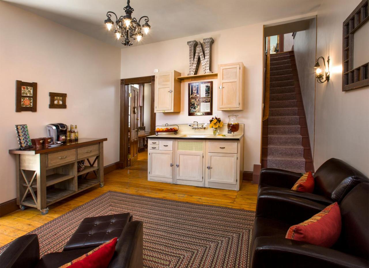 Weller Haus Bed, Breakfast & Event Center Bed & Breakfast Bellevue Eksteriør bilde