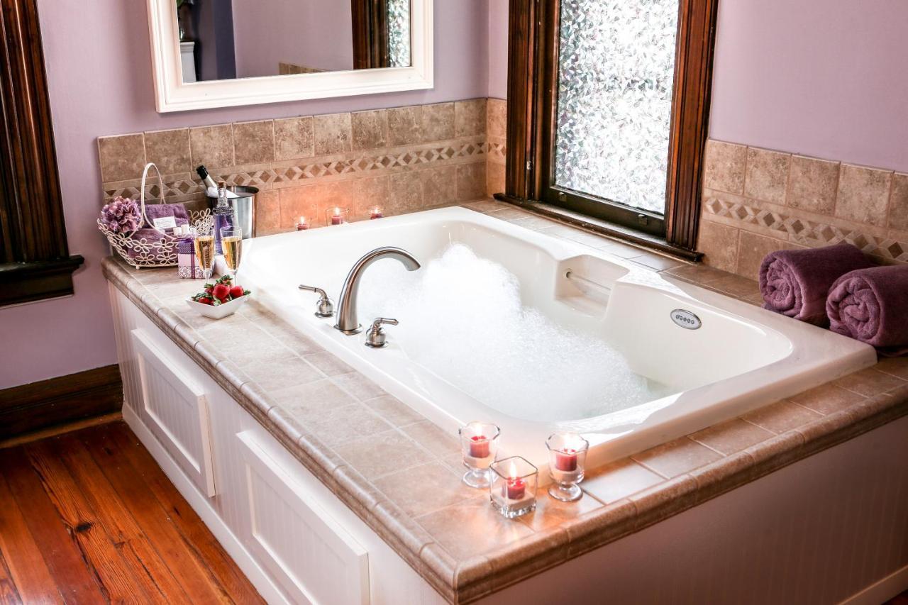 Weller Haus Bed, Breakfast & Event Center Bed & Breakfast Bellevue Eksteriør bilde